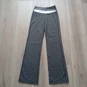 Lululemon Groove Bootcut Yoga Pants Grey Black Flare Leggings XS 12"x40" Classic